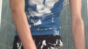shaving-foam-mess_3.jpg