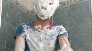 shaving-foam-mess_4.jpg